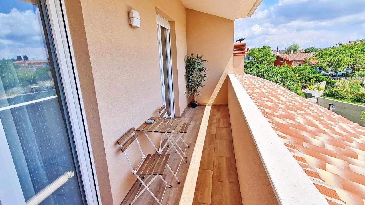 Villa Mira Póla Kültér fotó